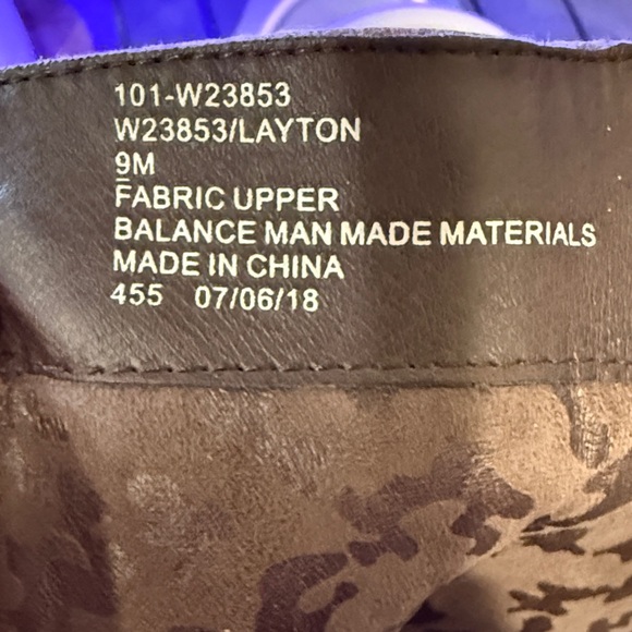 Stylish Tan Over the Knee Boots - Picture 4 of 4